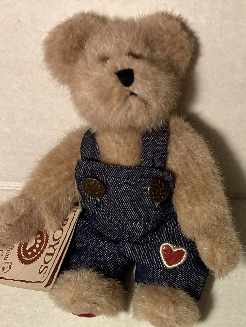 Boyd’s 6” Bear head bean Jimmy T Bear Denim Overalls with Heart patch - Picture 3 of 8